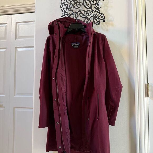 Patagonia Hooded Parka Coat Jacket in Carmine Red S NWOT - Picture 6 of 14